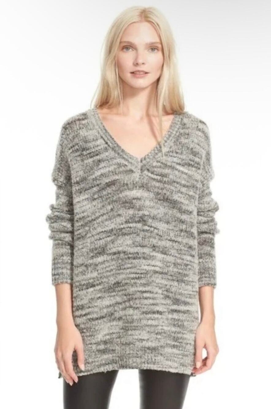 Vince Wool-Silk Oversized Drop-Shoulder V-Neck Space-Dye Knit Cozy Sweater - Med
